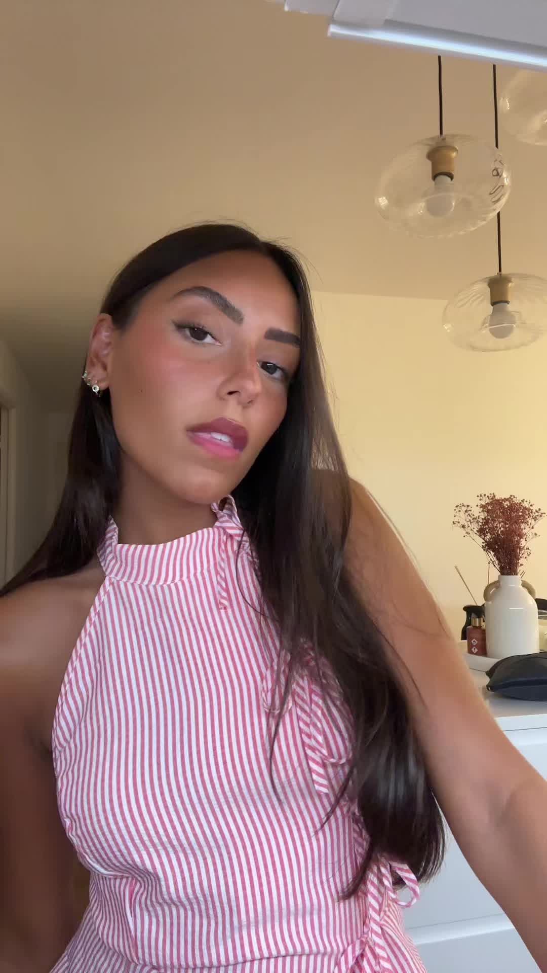 @eyns__