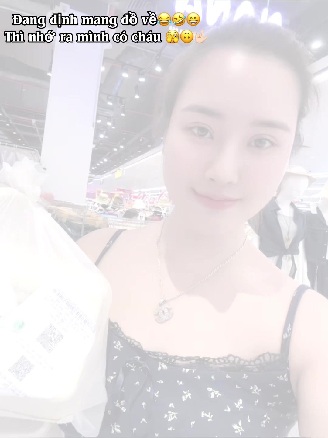 @Nguyễn Thị Hồng Nhung