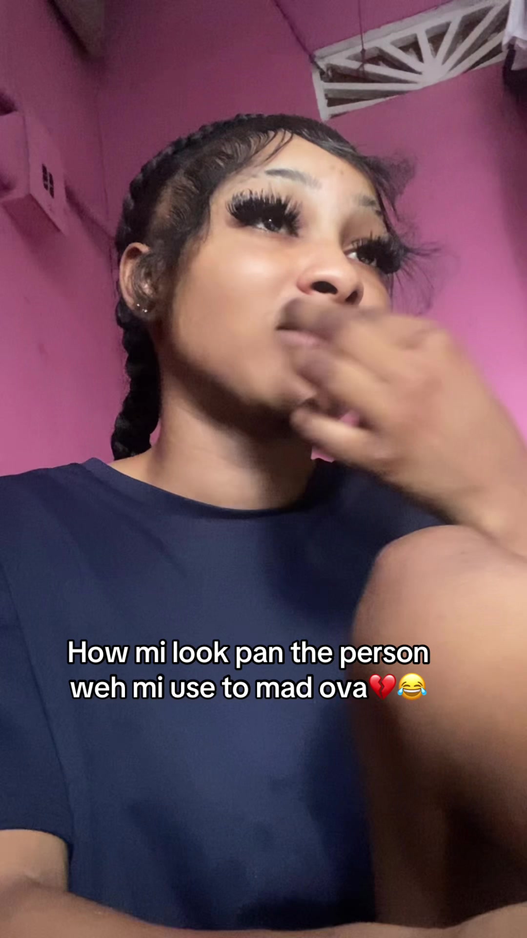 @Pretty_R🕷️
