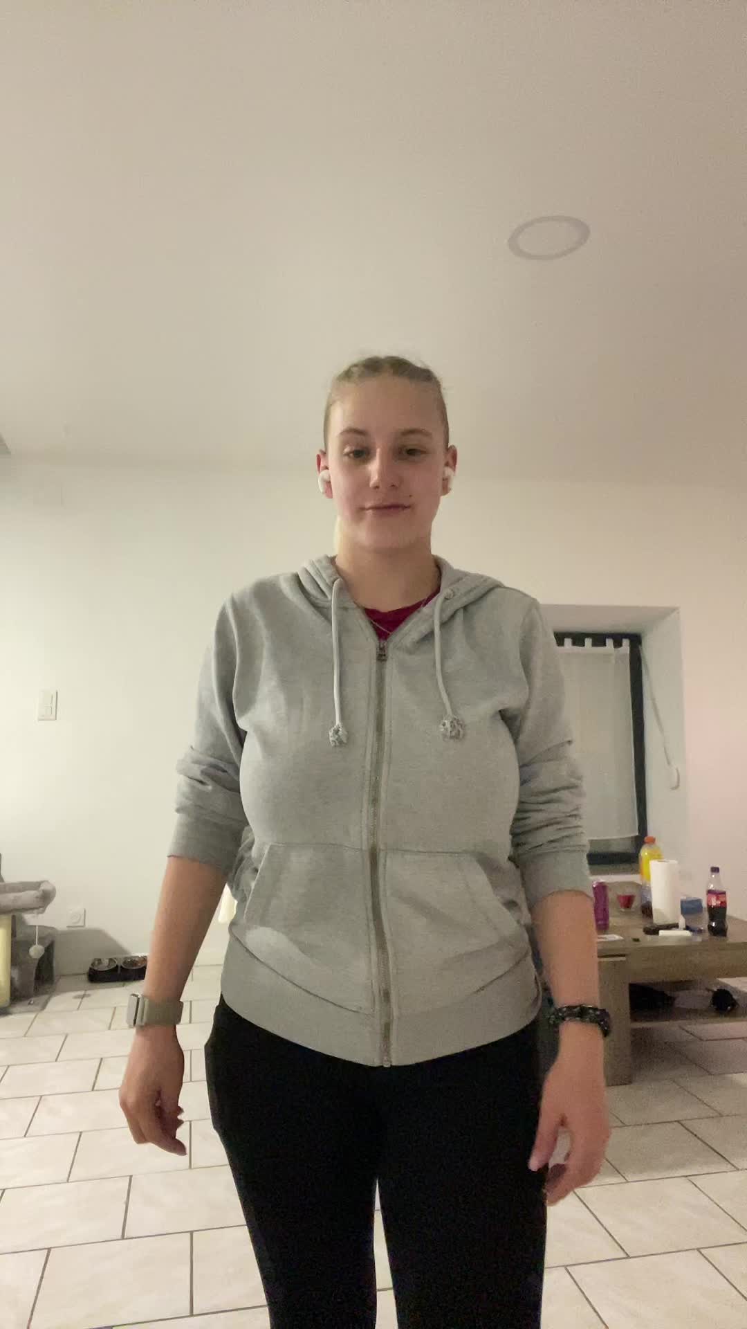 @chlo190823