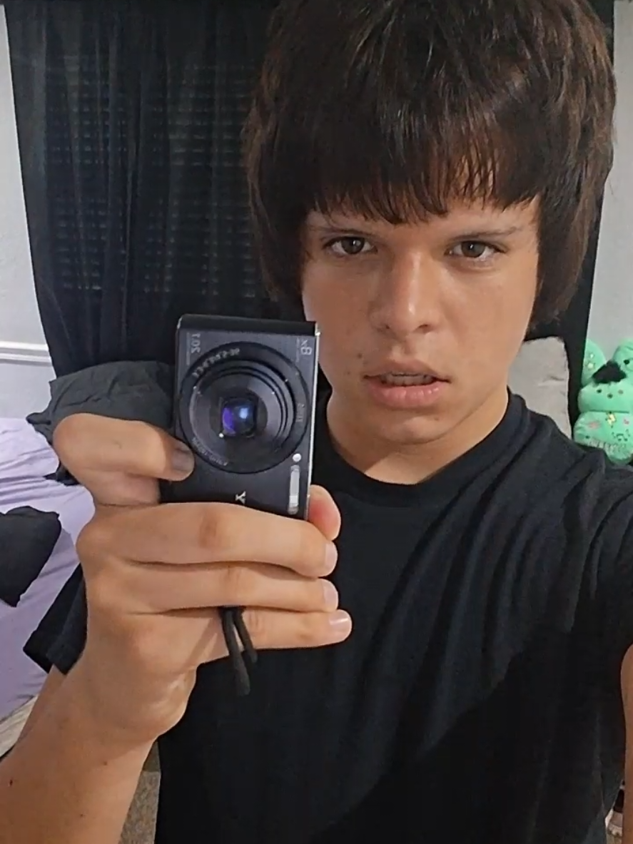 @Alex 📸