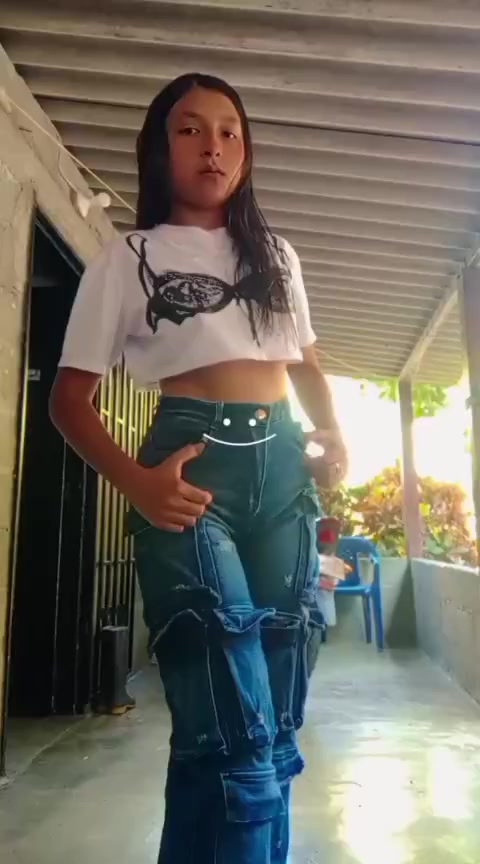 @* V I R A L S *