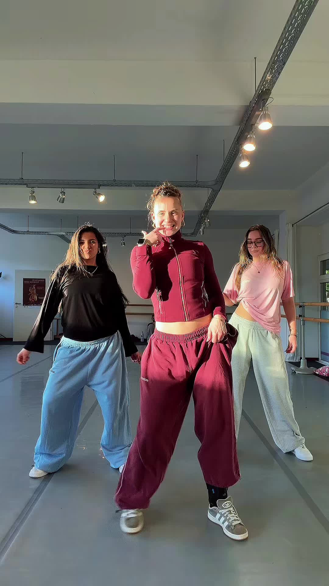 @Lina Dance 🧚🏻♀️