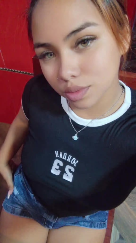 @Anitatezenrocha