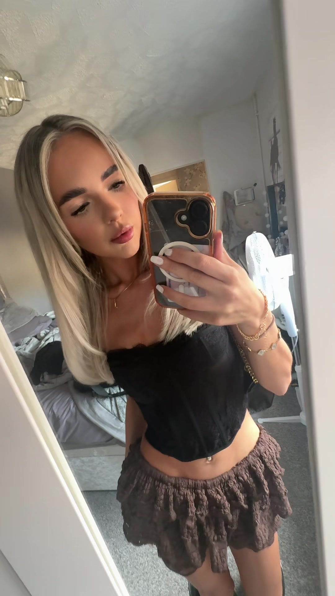 @Leila Deren