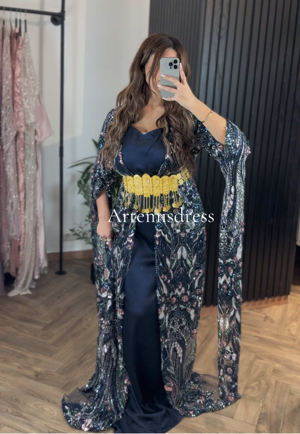 @artemisdress