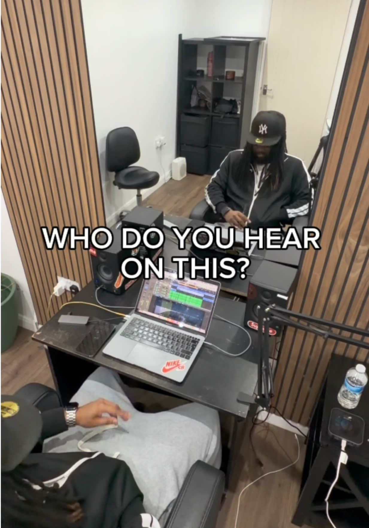 @OBizzy