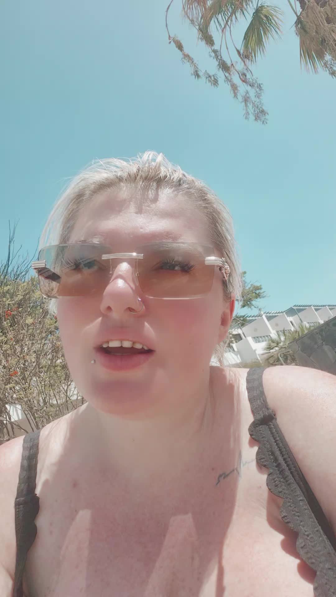 @Nikki-Louise993