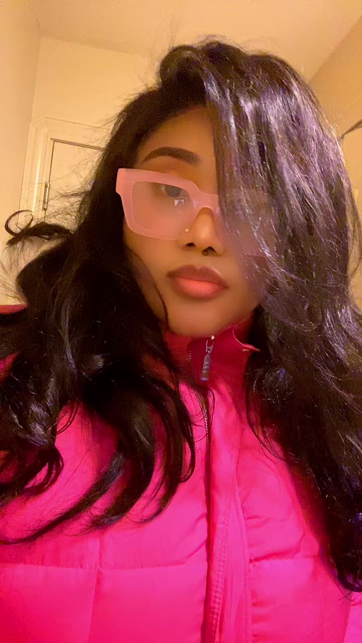@Vanessa 🇨🇦