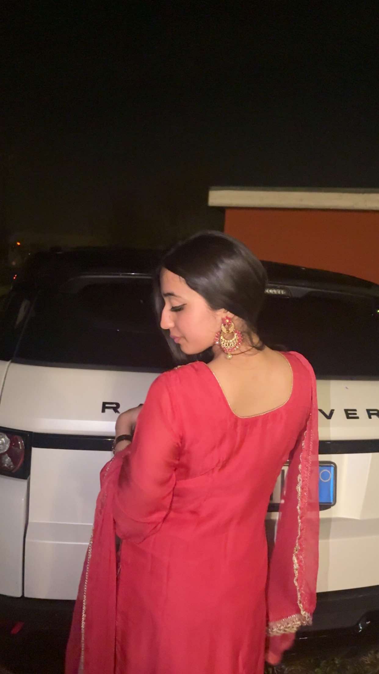 @ojasvi.sharmaa