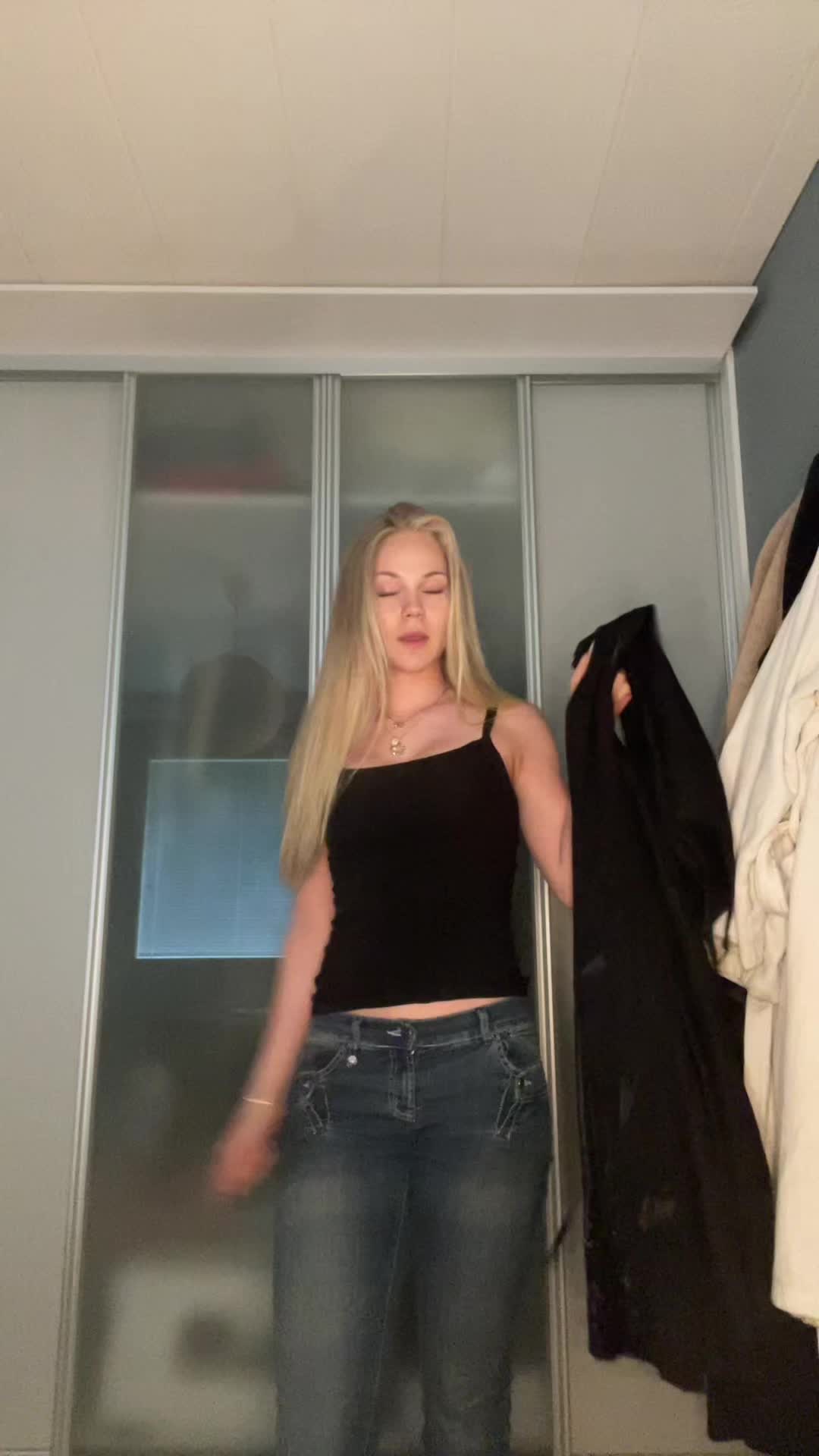 @E