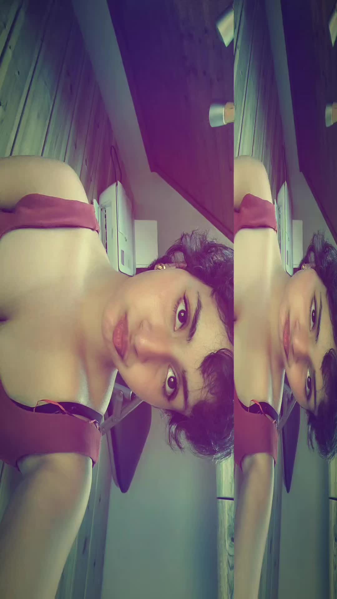 @💫