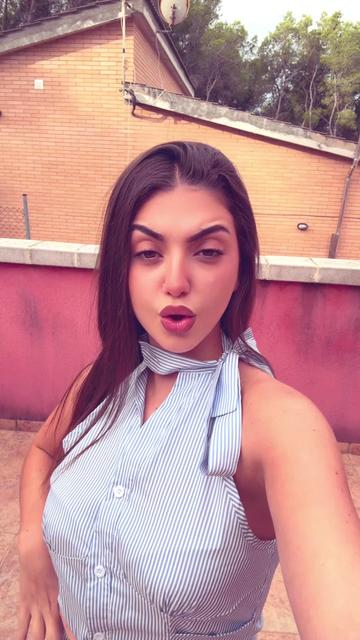 @_.ariiadnaa12