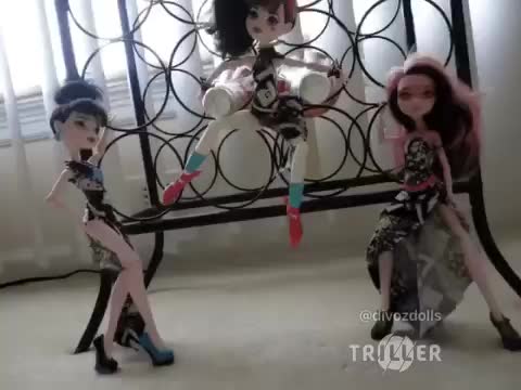@DivozDolls