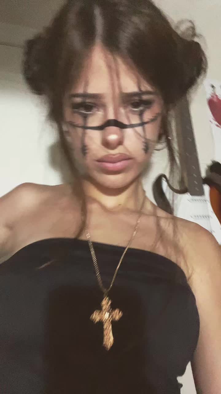 @daniella