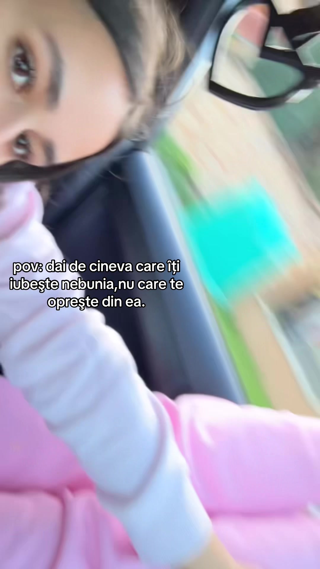 @D|K