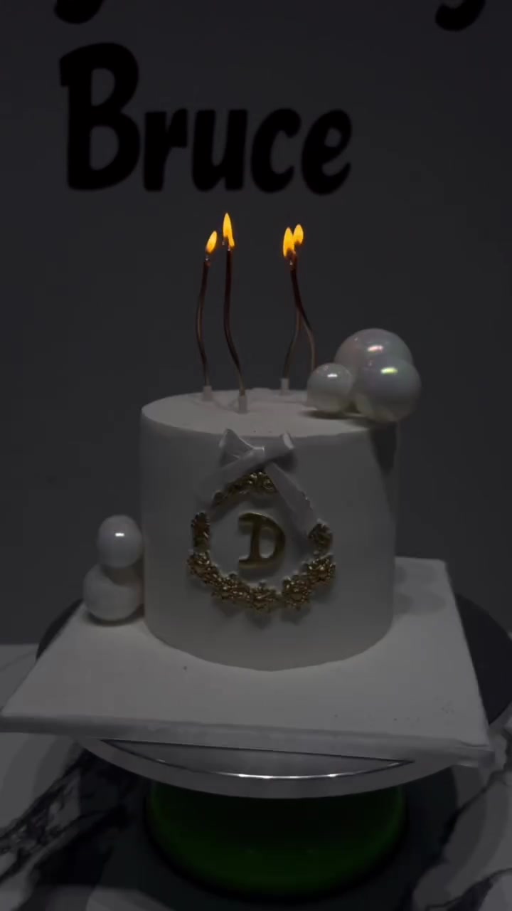 @CAKES IN WARRI DELTA STATE.