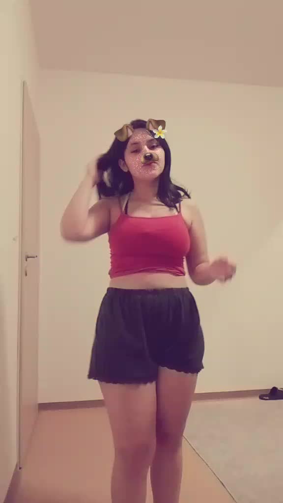 @Ba_ru_nka_tomanova 😻