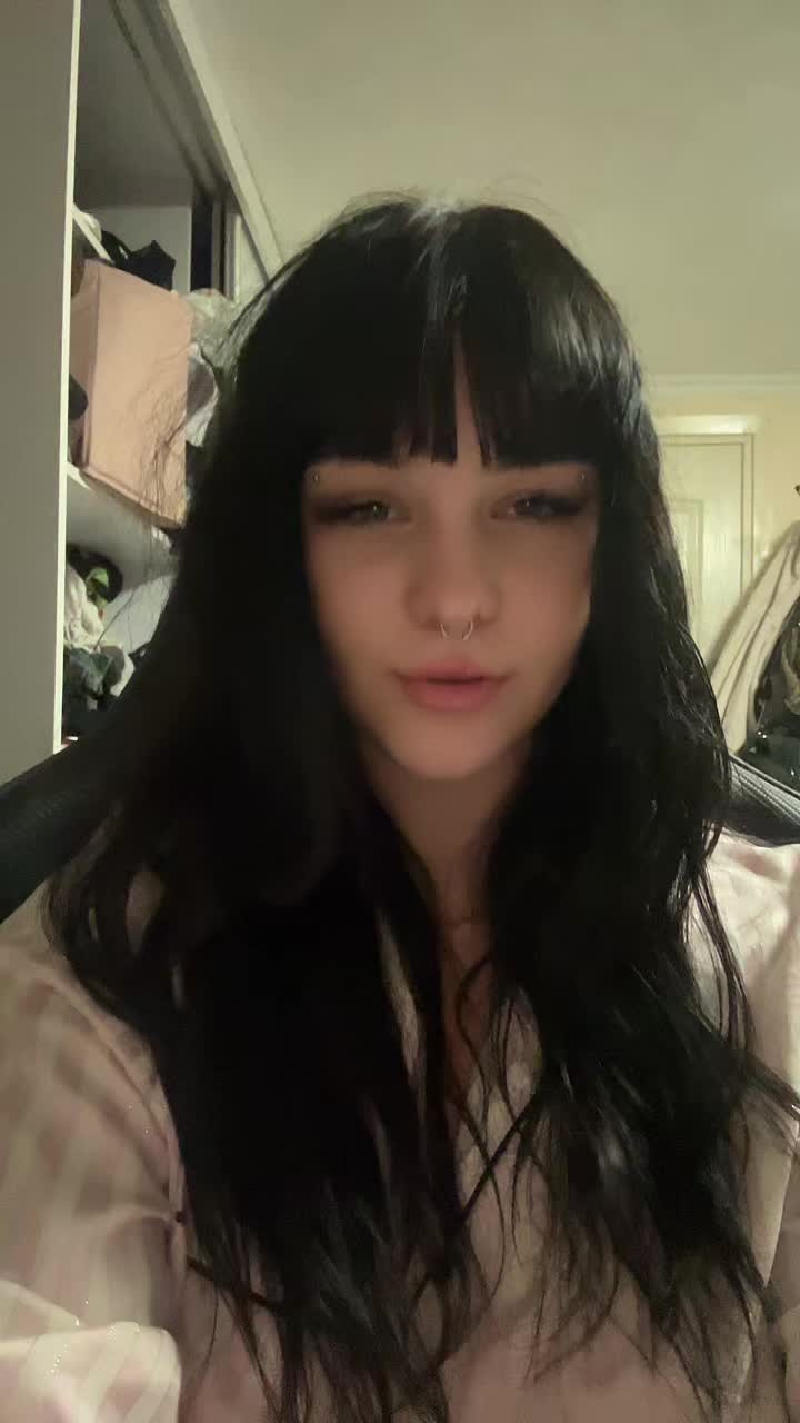 @kicsike