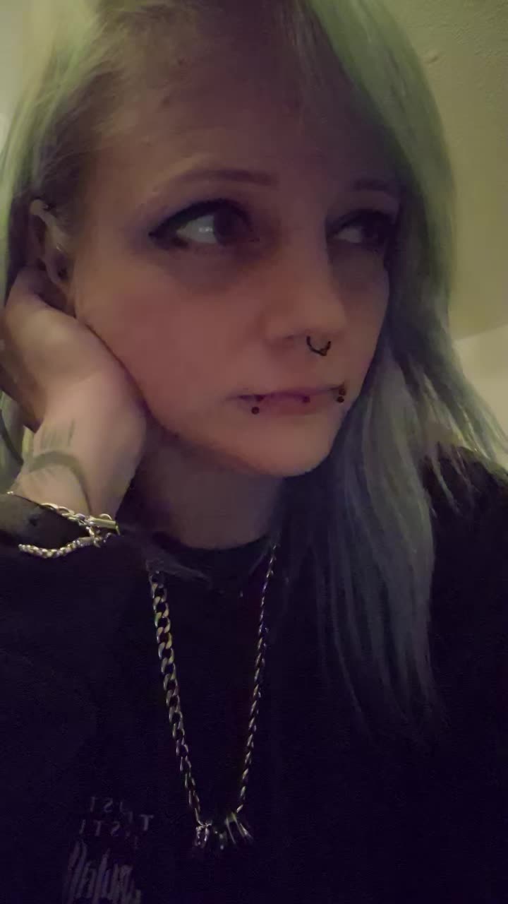 @Liv