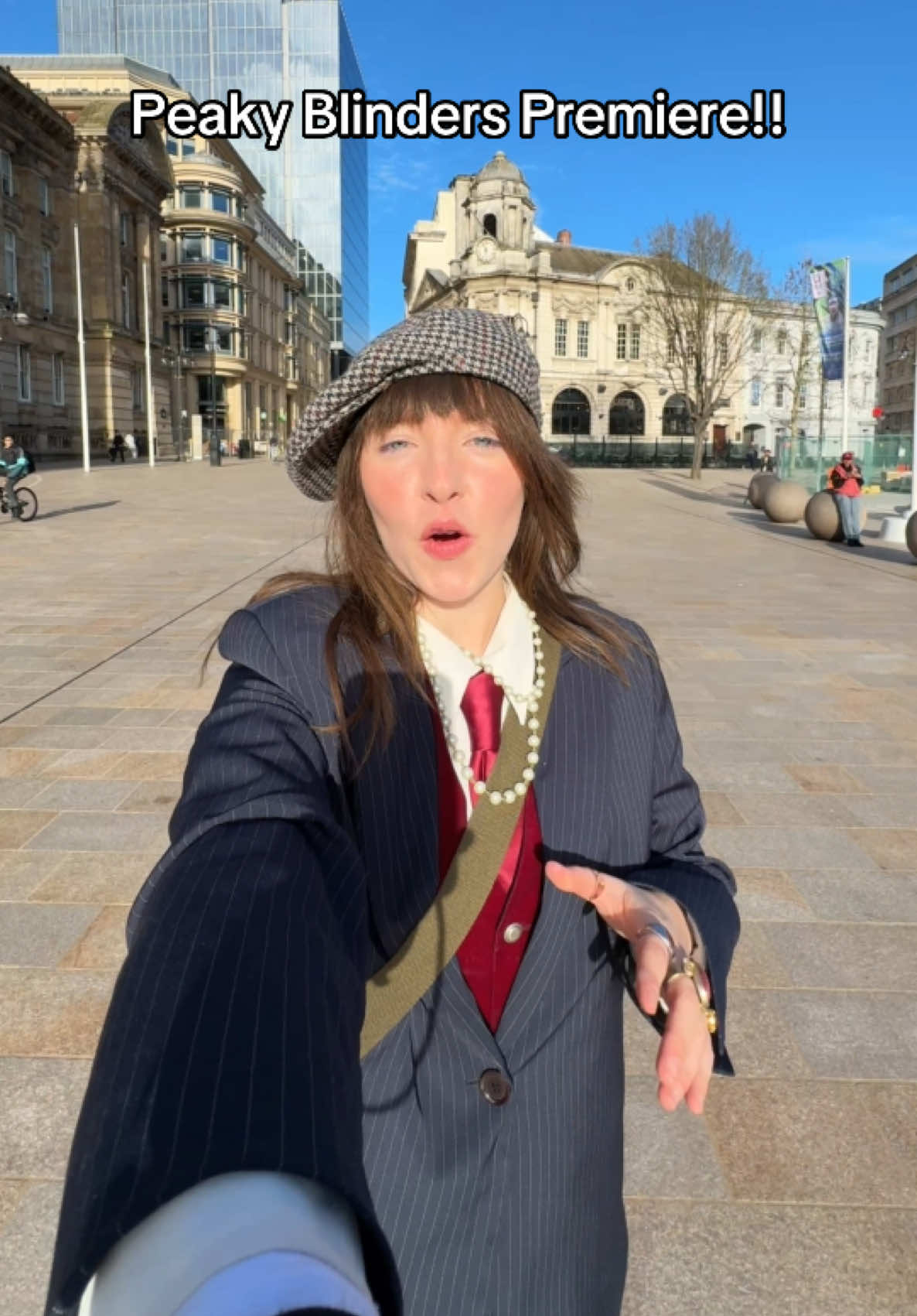 @Leah | Actor, Presenter