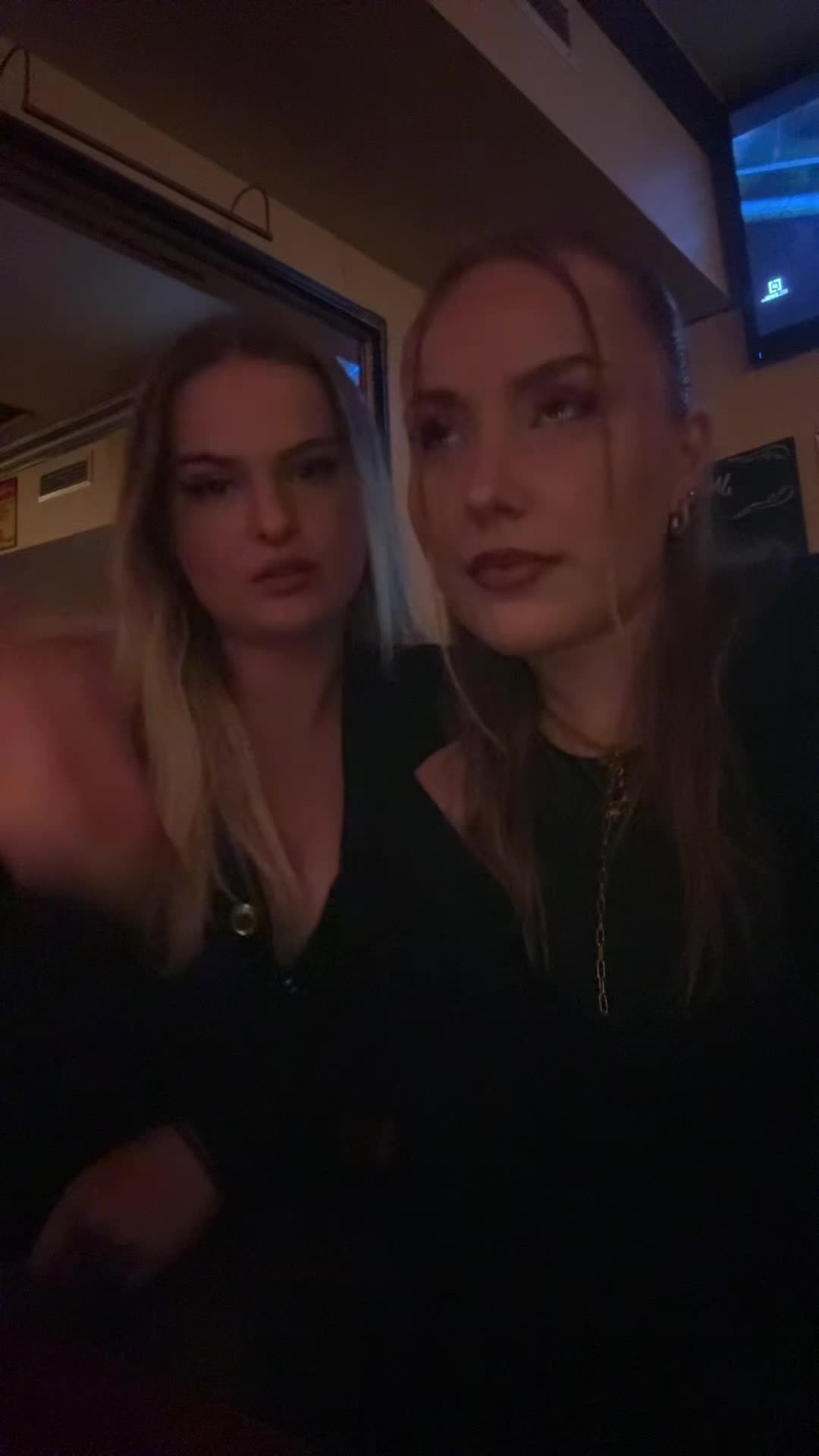 @Dana 🤍