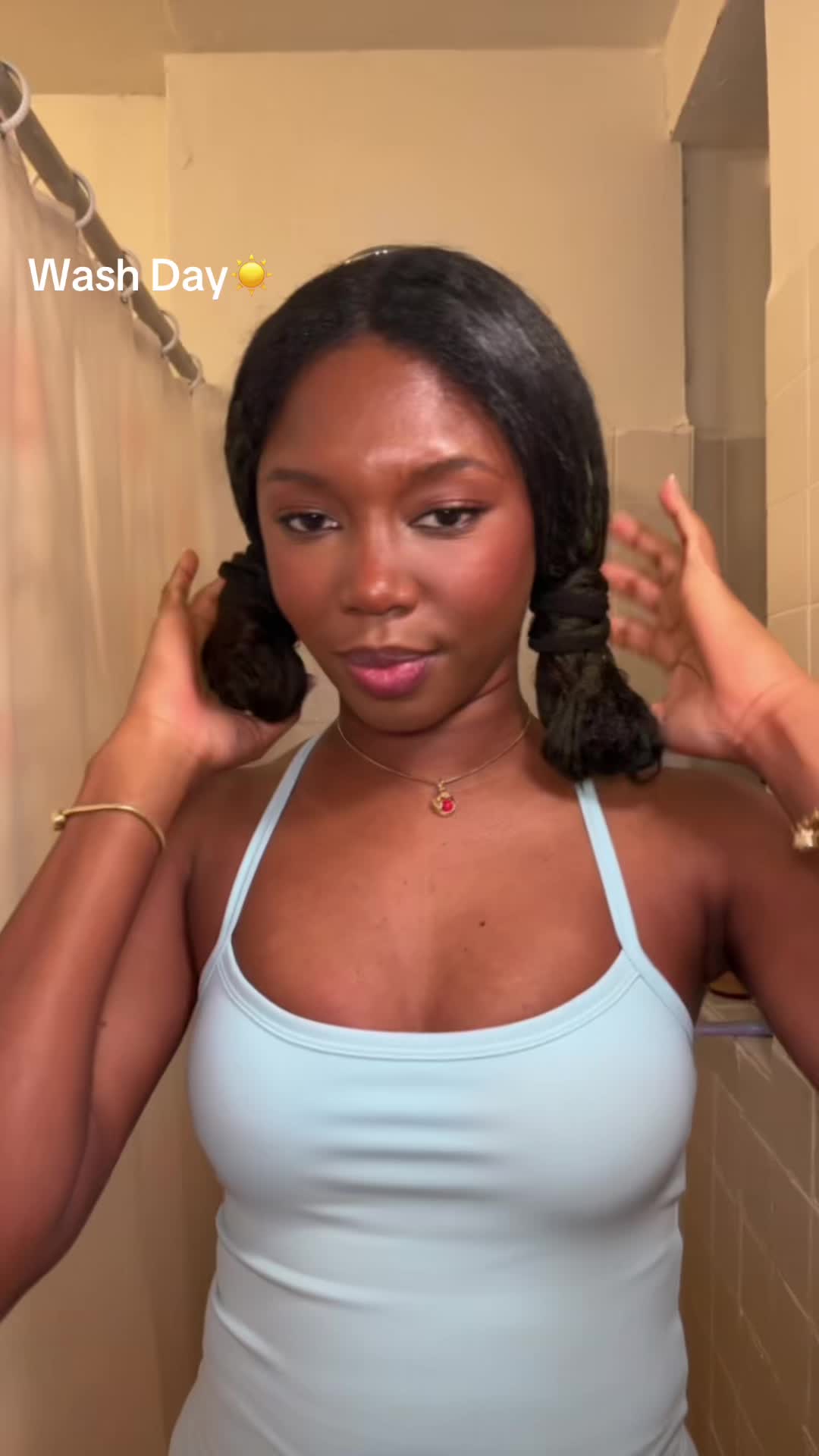 @Nelly.xo