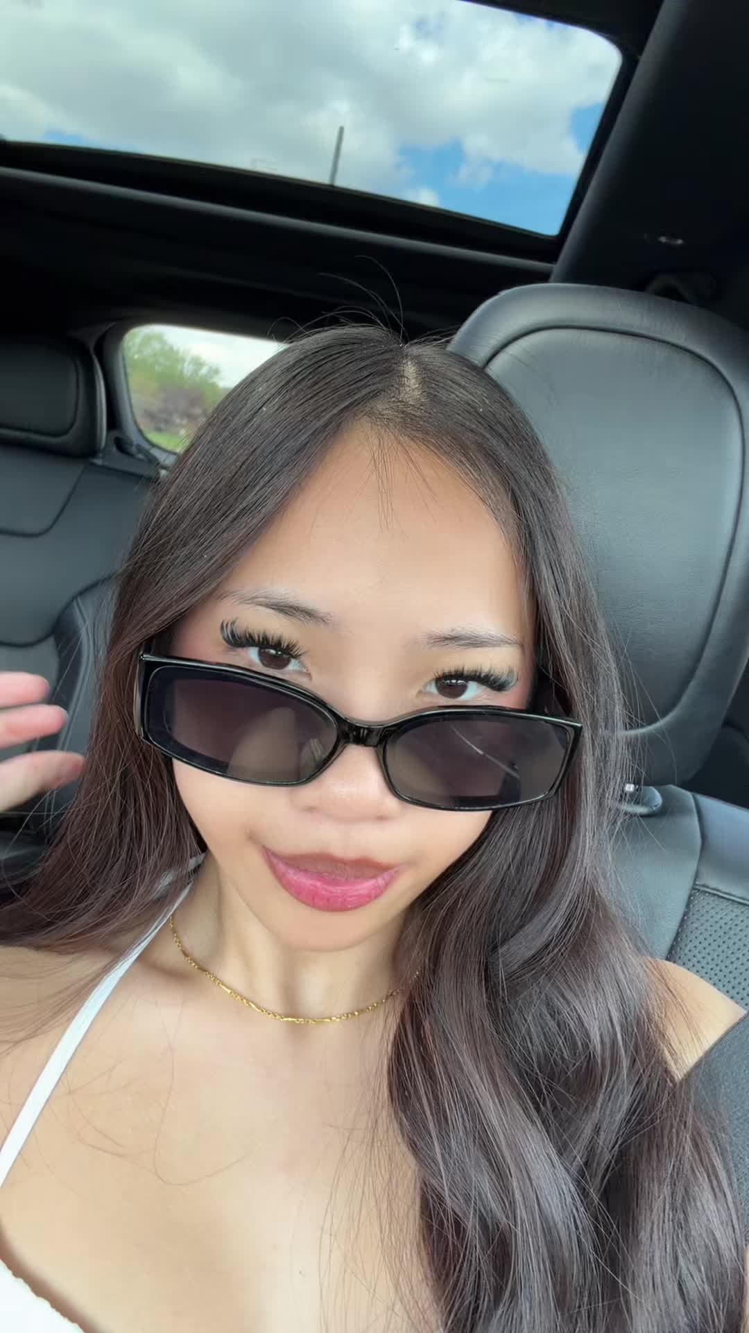 @Lunaa