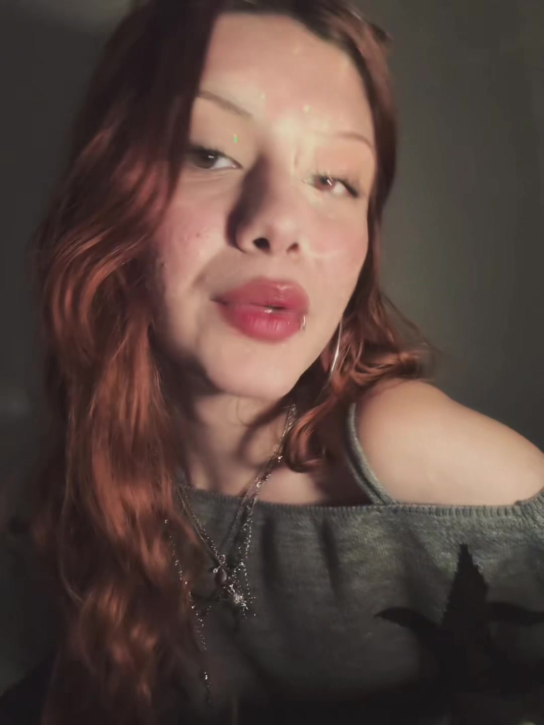 @✭