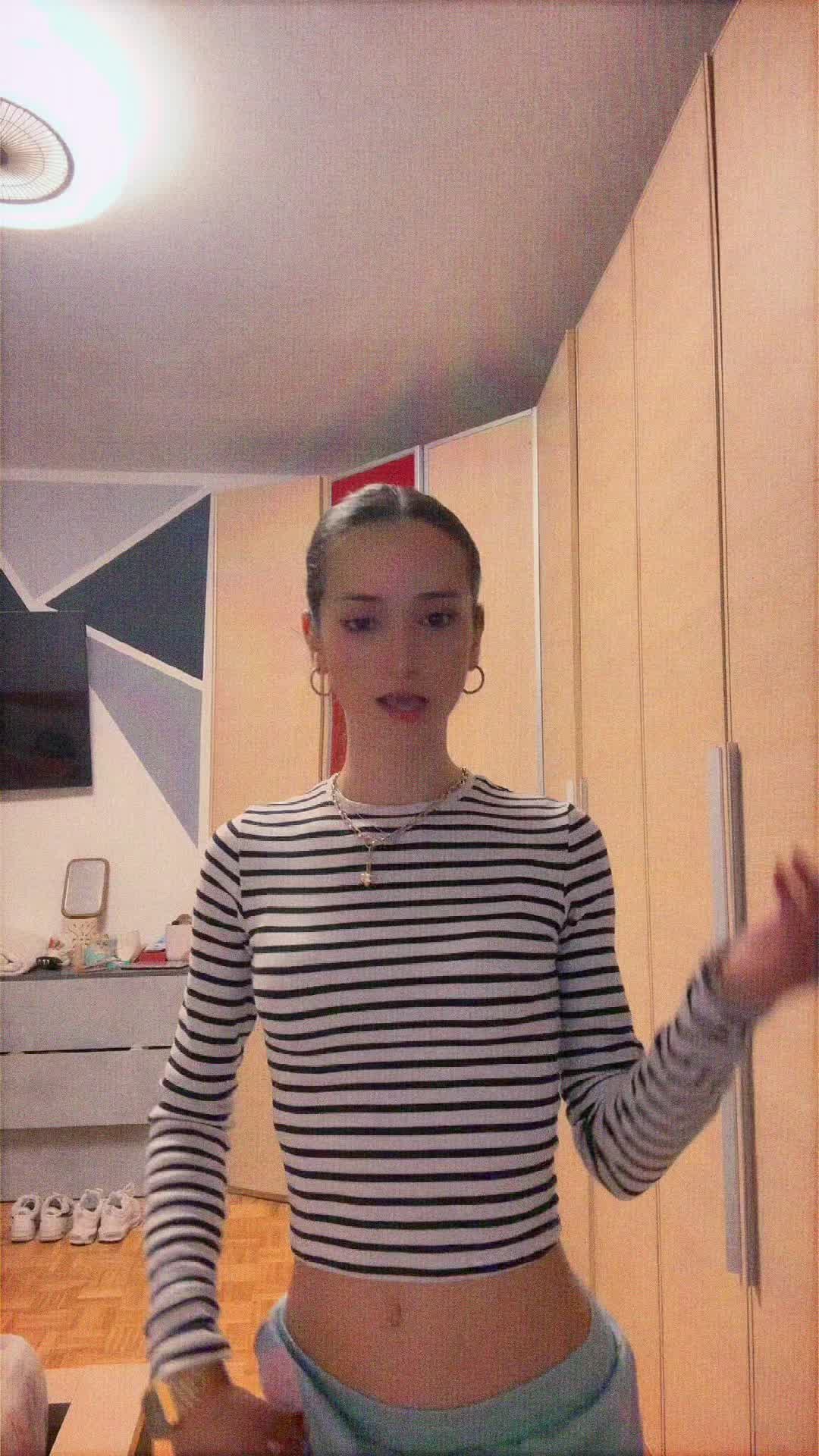 @itsdenwes