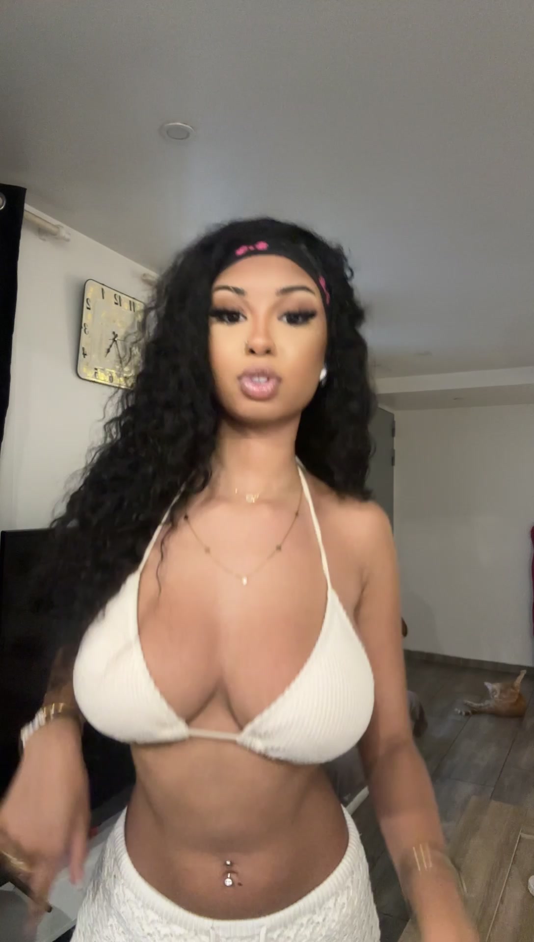 @𝐋𝐞𝐬𝐥𝐲🇲🇱🇩🇪