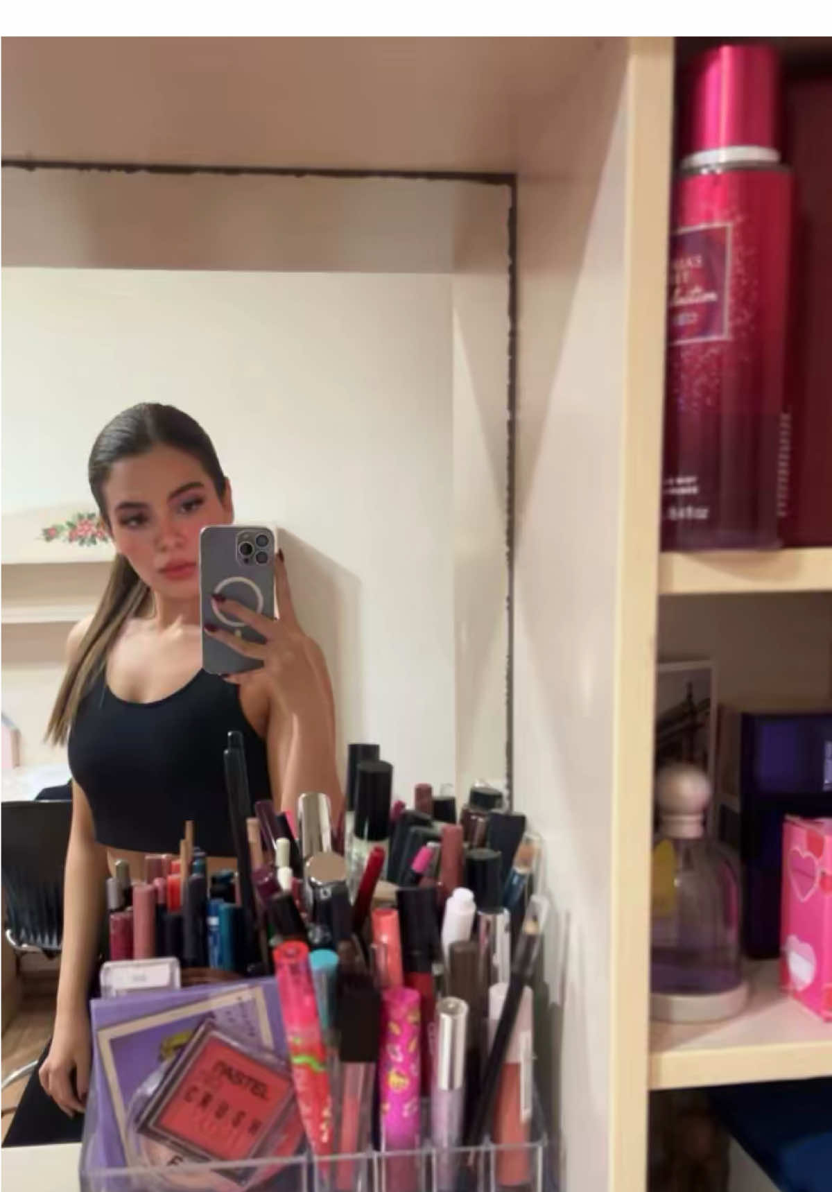 @Helia Azizi