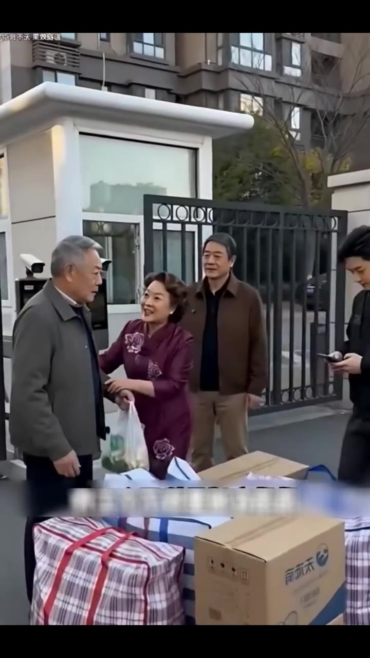 @Phim Mới Mỗi Ngày