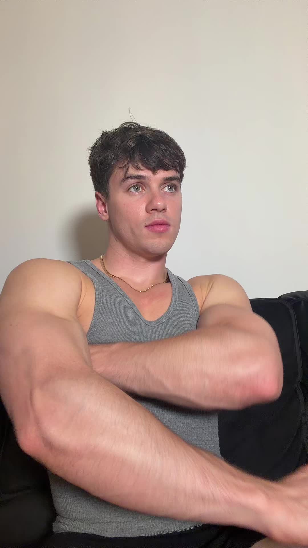 @lewmfit