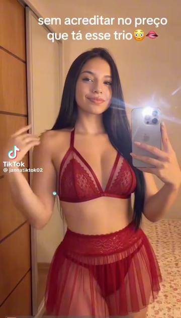 @la chica traviesa