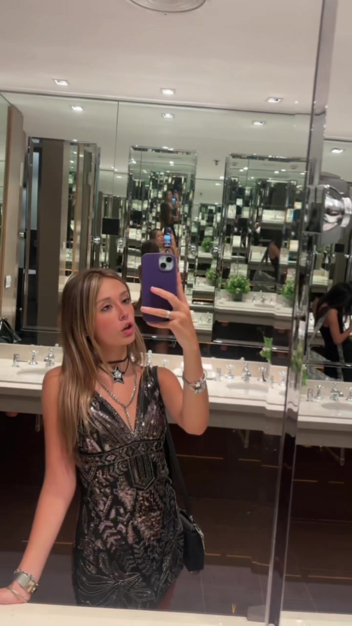 @𝐜𝐨★🪽
