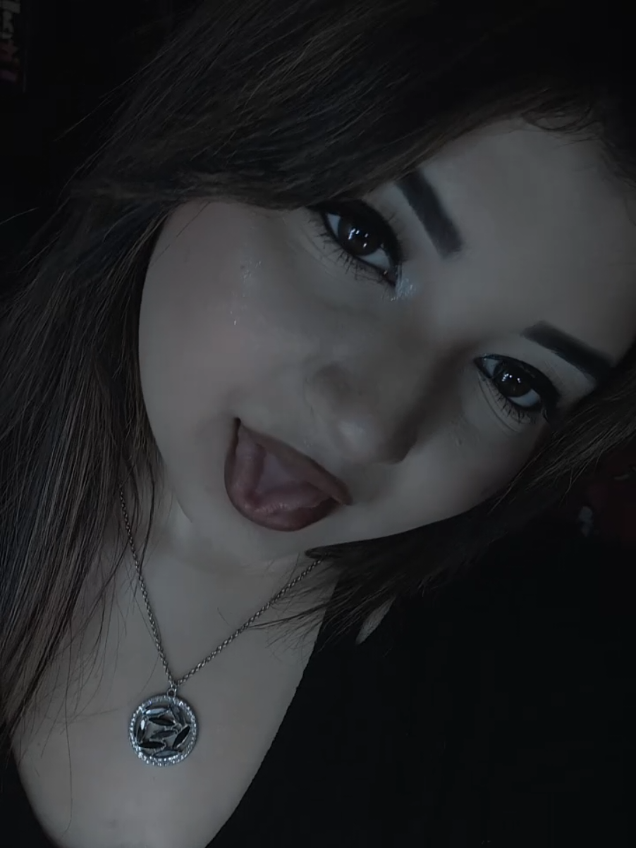 @Daniela💜