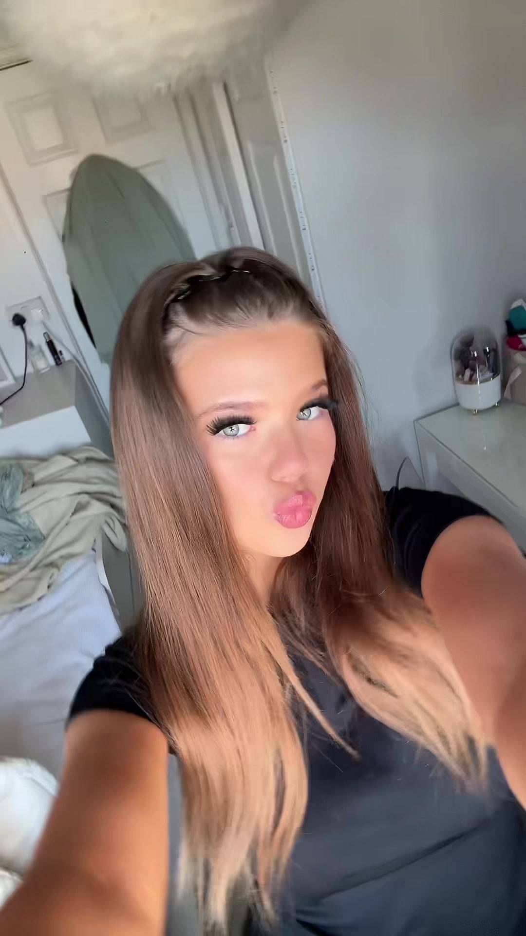 @𝐈𝐬𝐨𝐛𝐞𝐥🫧🎀