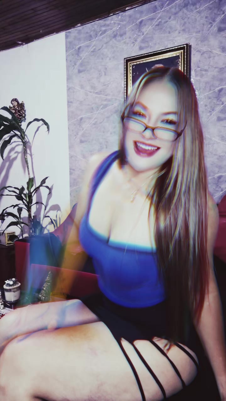 @👑Aleja Villegas❤️🔥