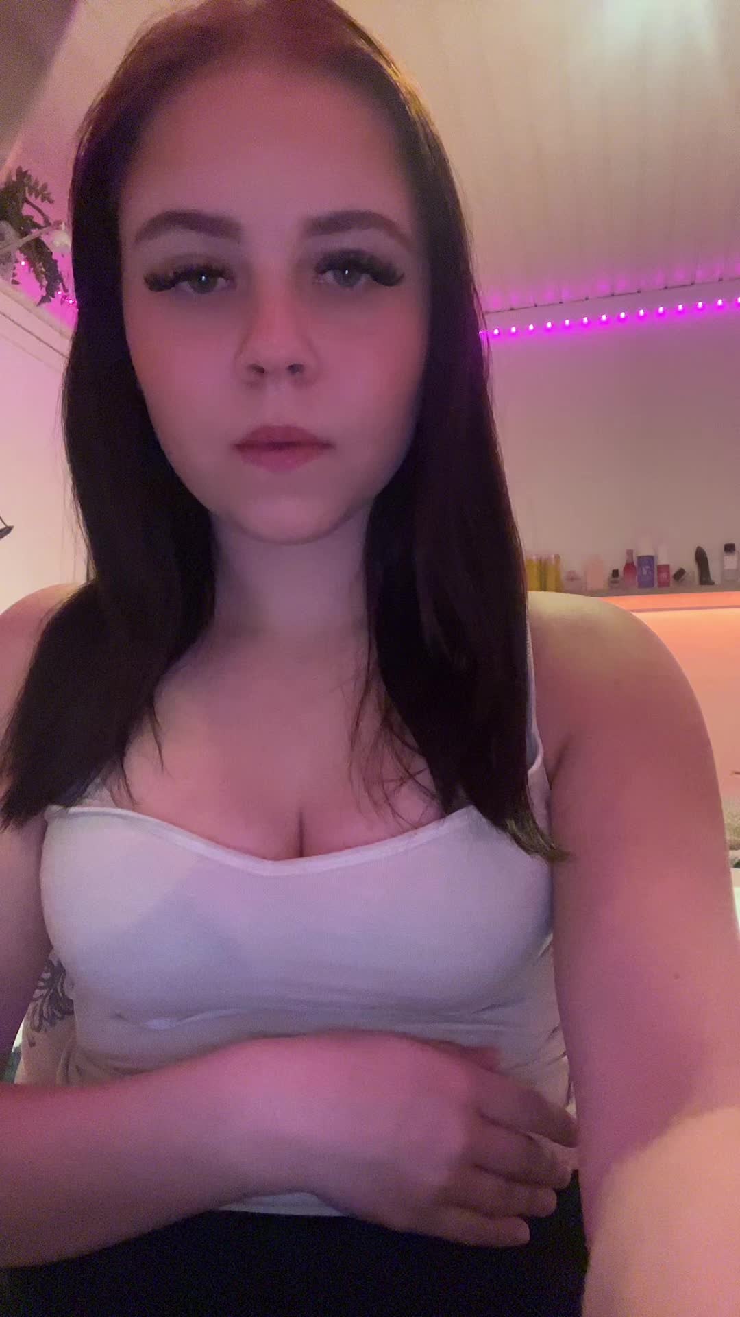 @emilia09_aa