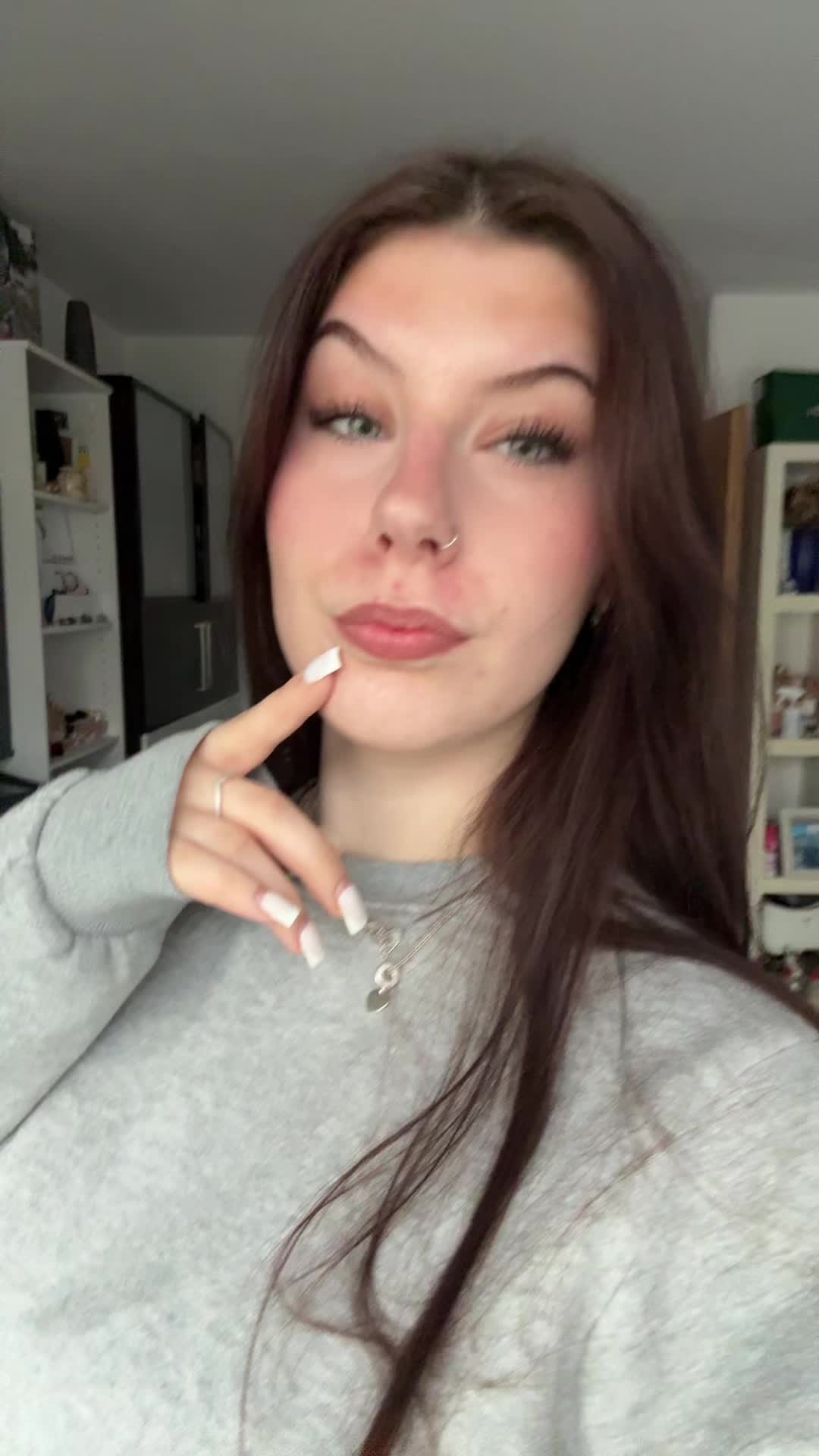 @𝐣𝐮𝐥𝐢𝐞🌺