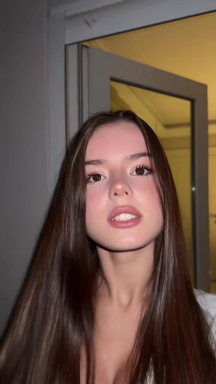@xDhka