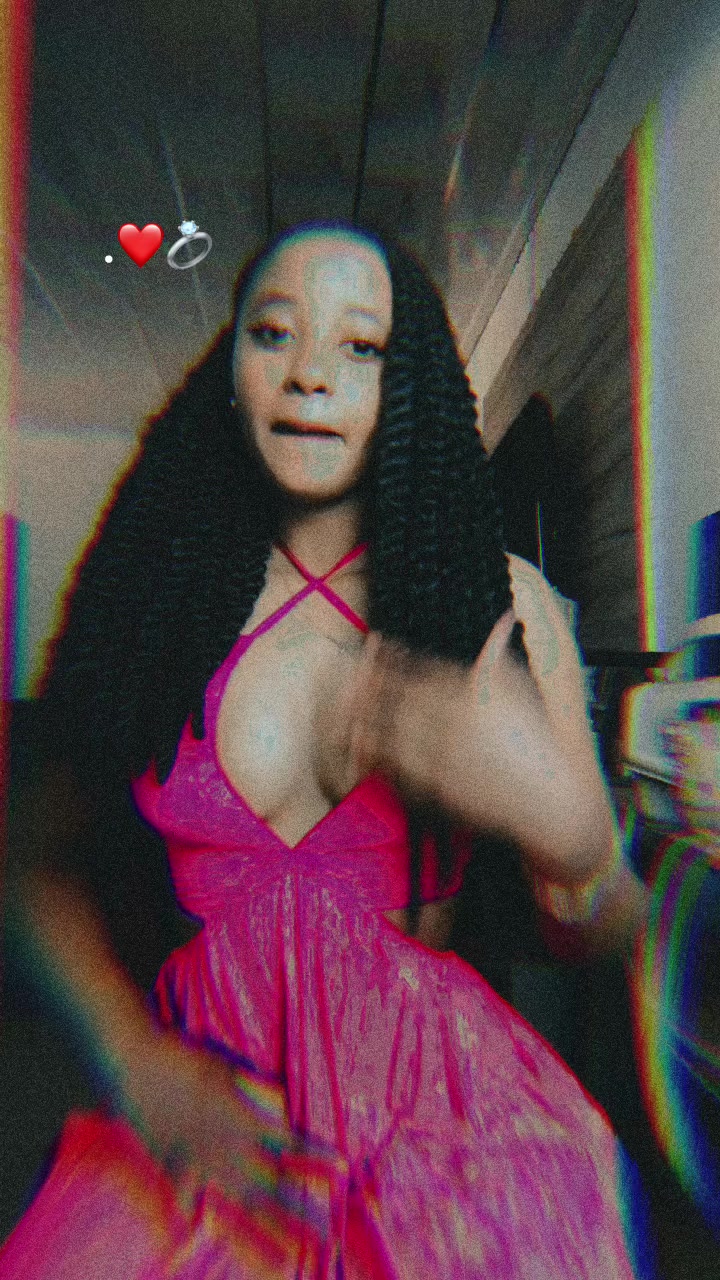 @Nath&agrave;lly🖤🌚