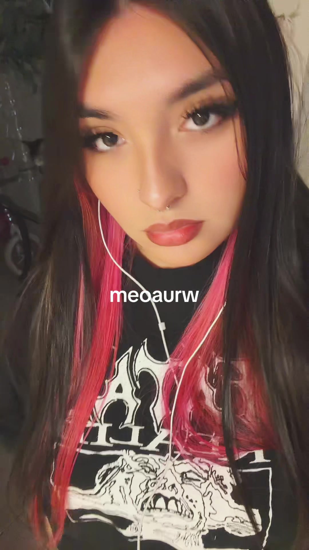 @𝒩𝓎𝒶 𝐿𝓎𝓃𝓃