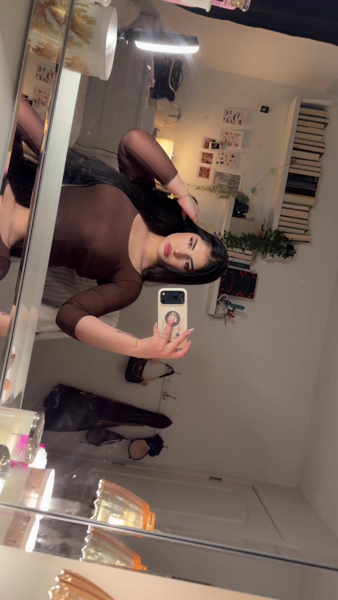 @Hus_77