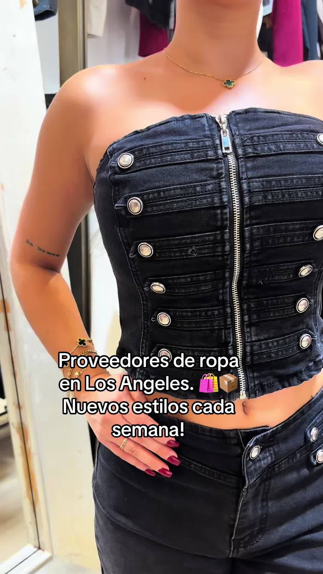 @itoofashion
