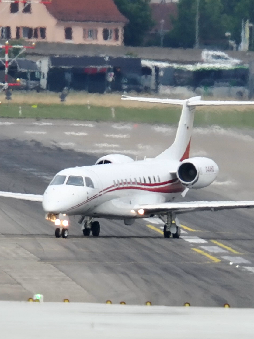 @RWY28