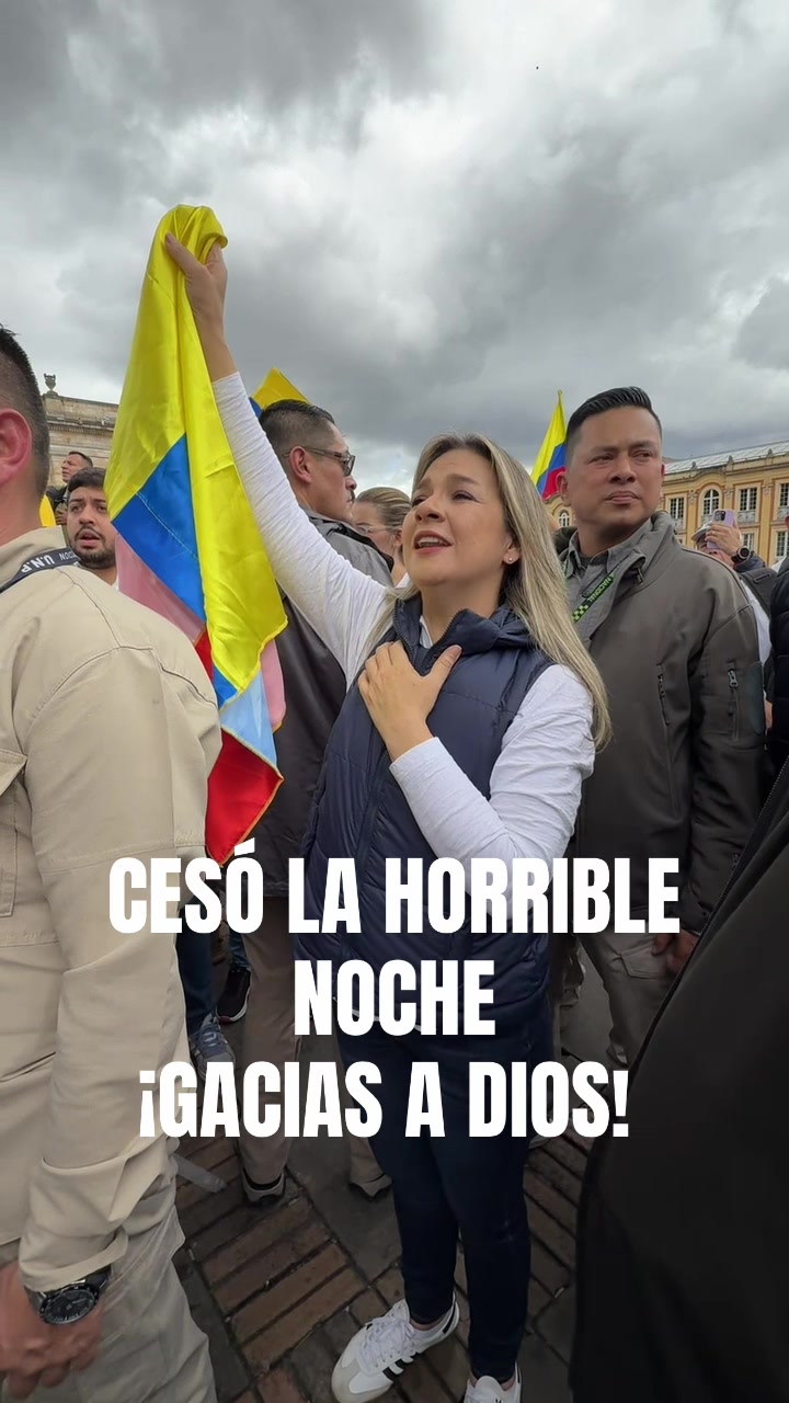 @Vicky Dávila