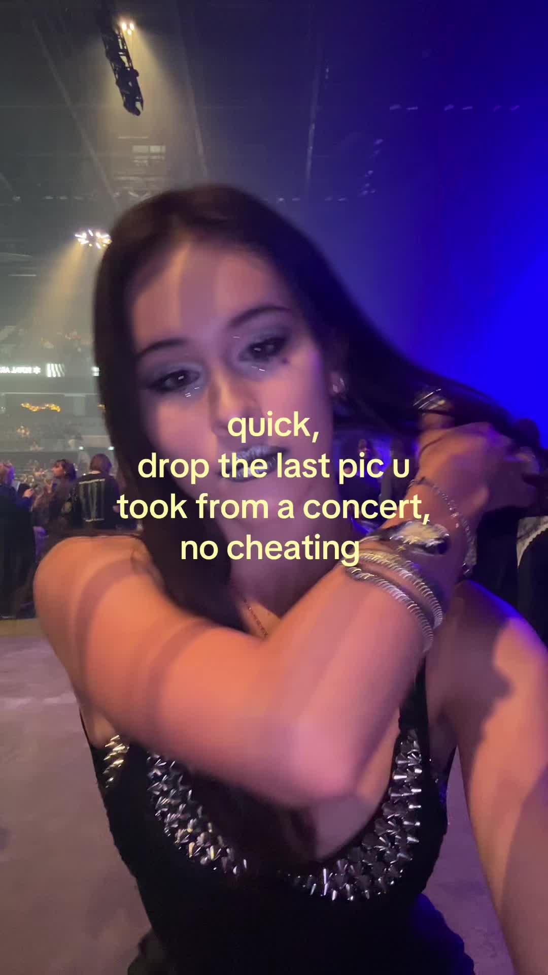 @JEENA โ