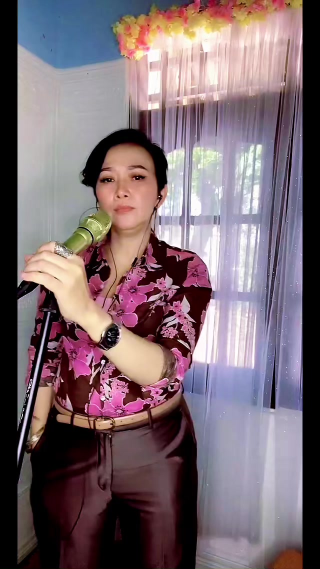 @Dinar_Gita♠️🤍💚